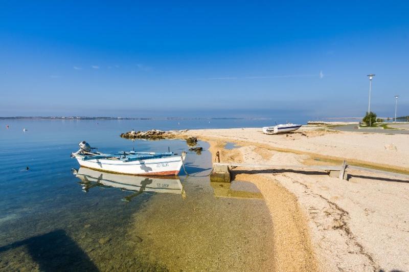 Apartment Nin - Vrsi At The Beach Екстериор снимка
