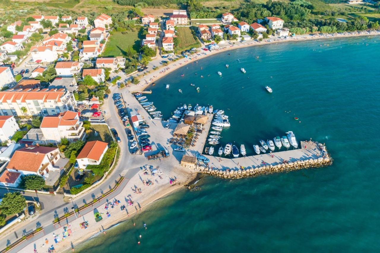 Apartment Nin - Vrsi At The Beach Екстериор снимка