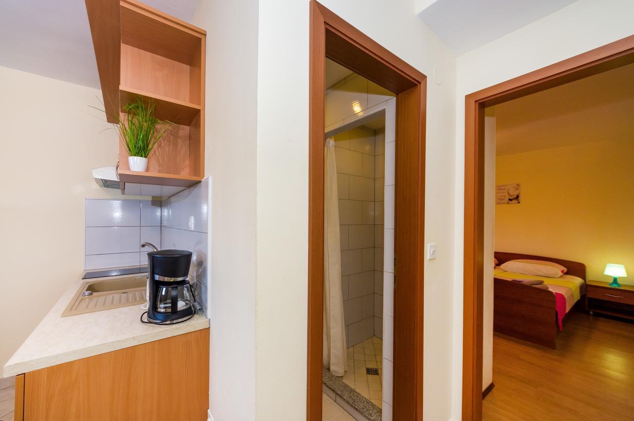 Apartment Nin - Vrsi At The Beach Екстериор снимка