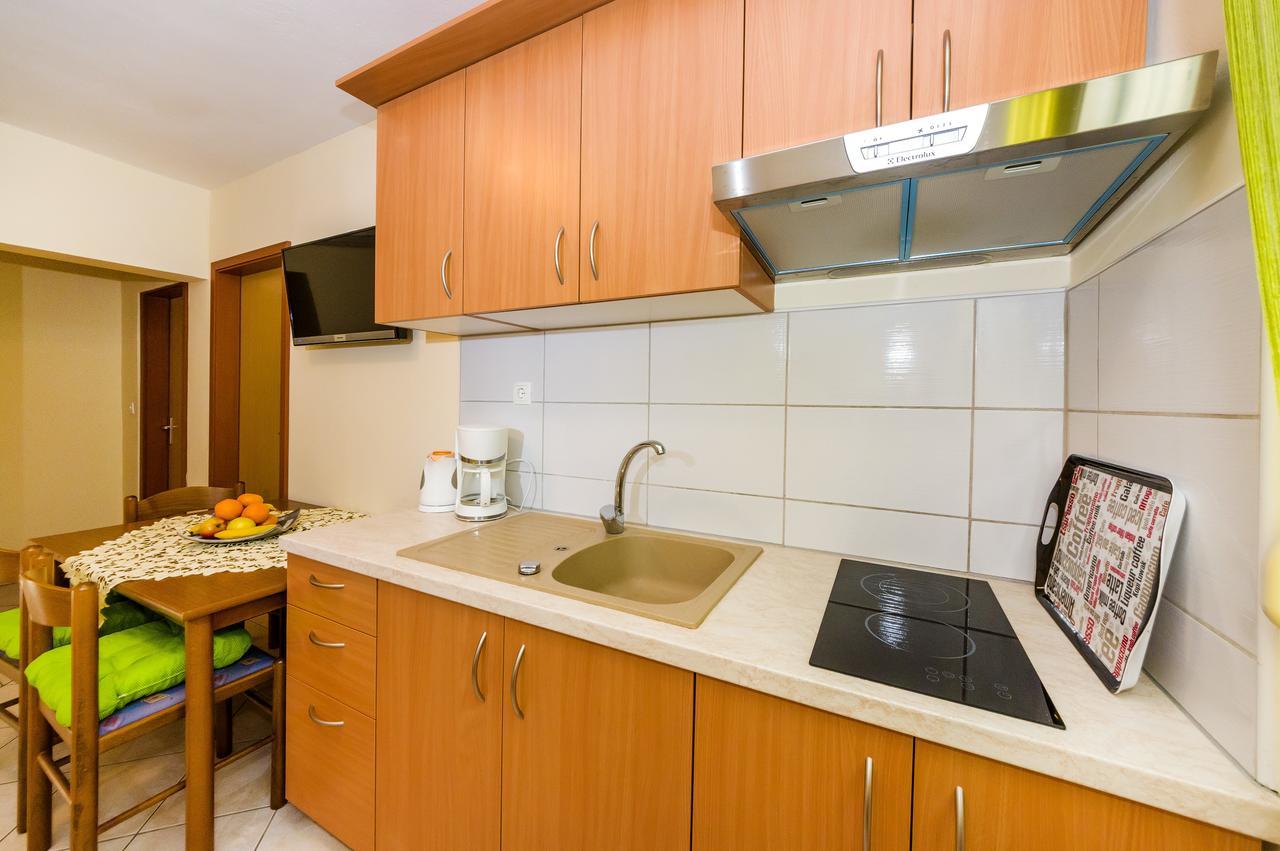 Apartment Nin - Vrsi At The Beach Екстериор снимка