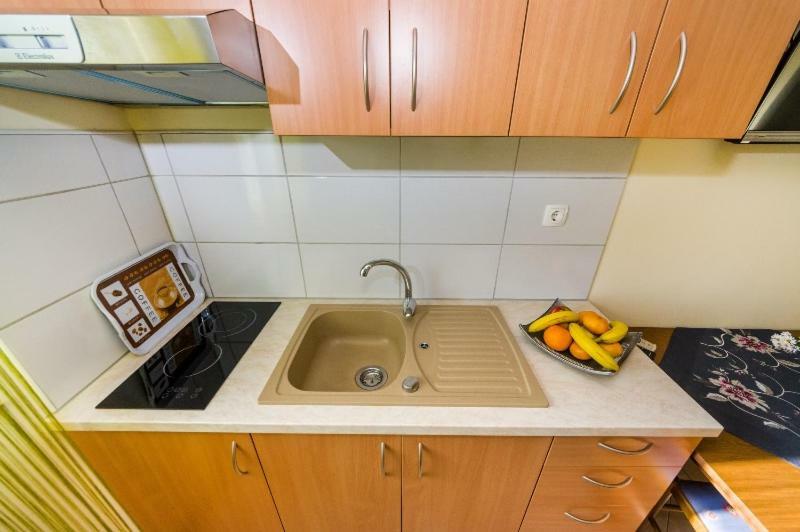 Apartment Nin - Vrsi At The Beach Екстериор снимка